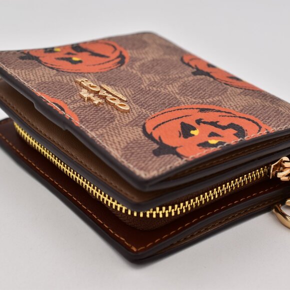 COACH Snap Wallet In Signature Canvas Halloween Pumpkin CCR19 2025 NEW NWT - Picture 10 of 16